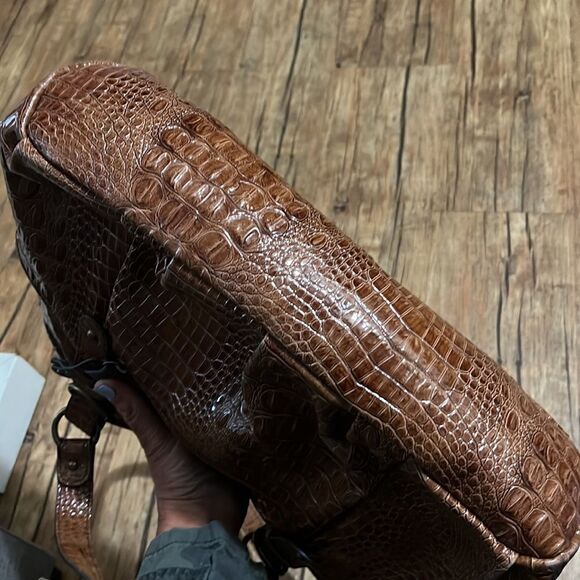 Brown Faux Crocodile Leather Jessica Simpson Shoulder Bag - Picture 6 of 7